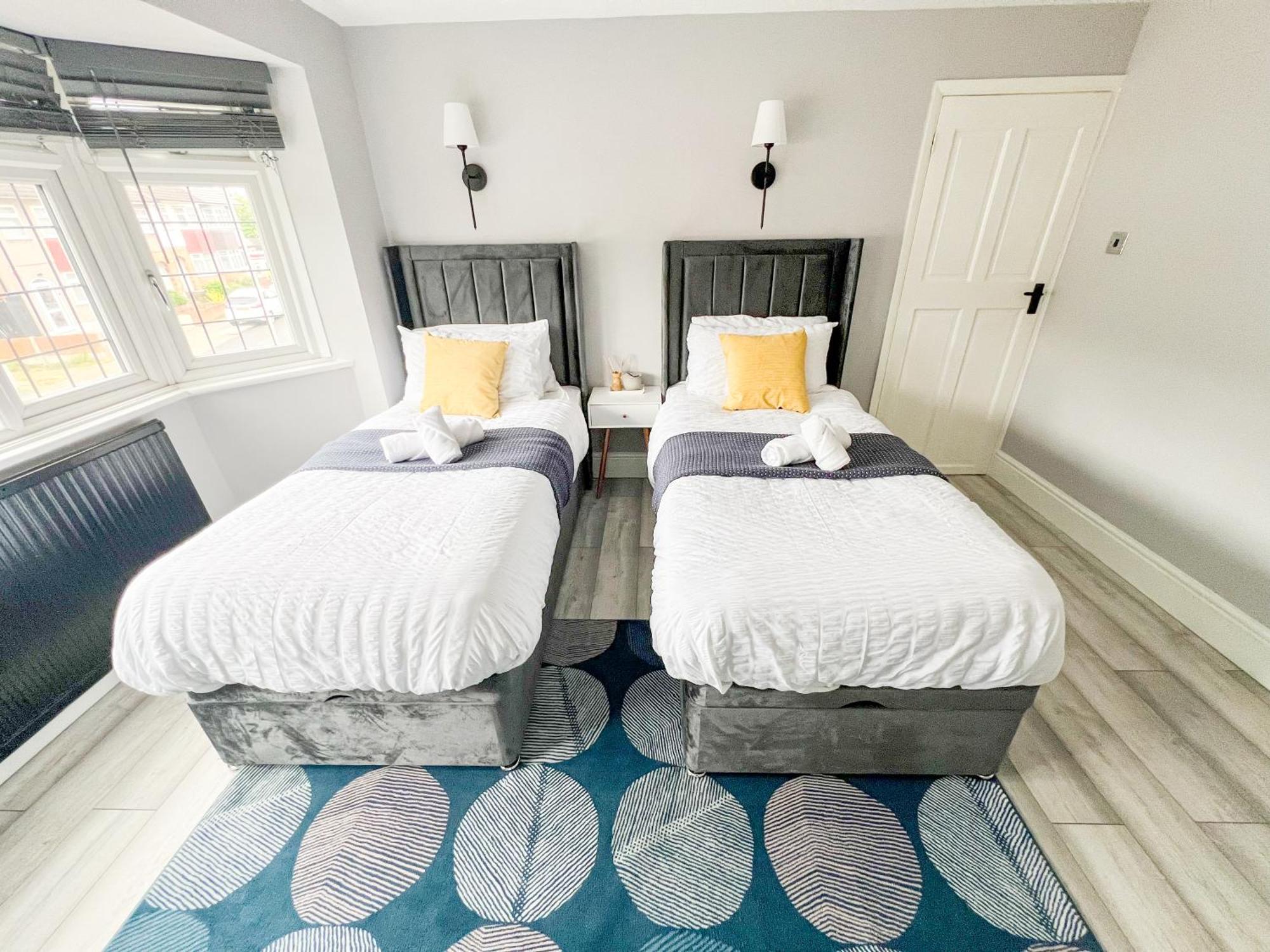 Vila Beautiful Newly Renovated House In Rainham Essex Exteriér fotografie